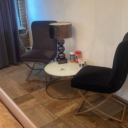 Private Room In The Centre Of Tilburg Exterior foto